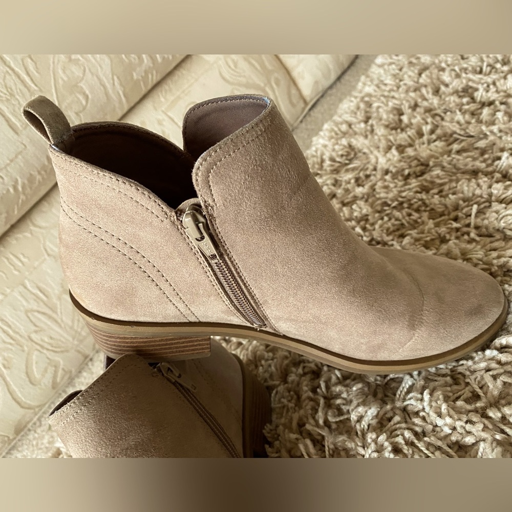 Time and Tru Memory Foam Ankle Boots